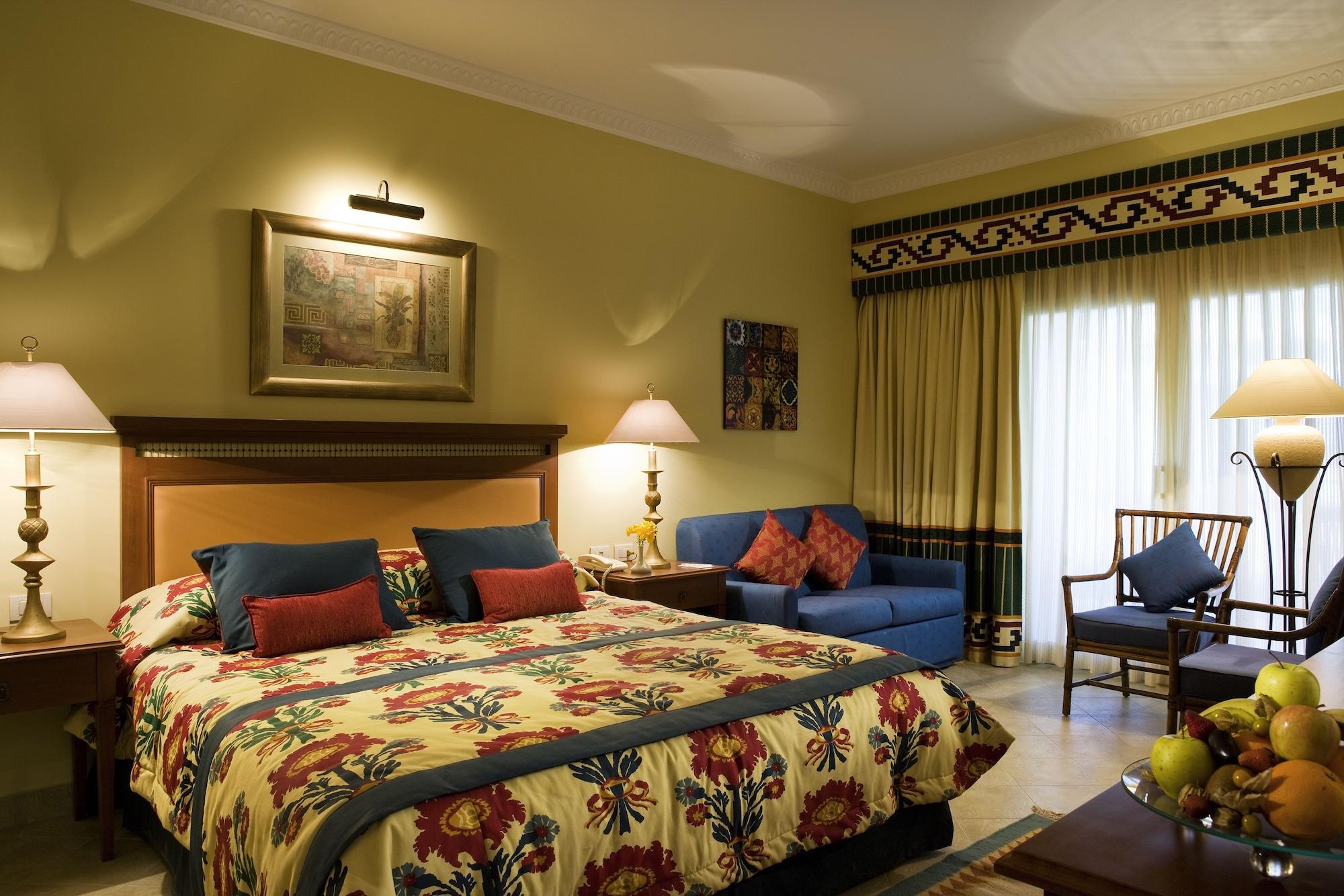 Mosaique Beach Resort Taba Heights Extérieur photo A room at the Taj Bengal